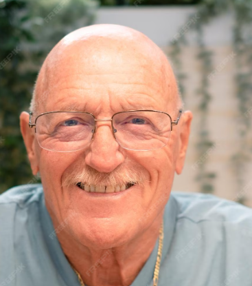 <em>Antonio R.</em>